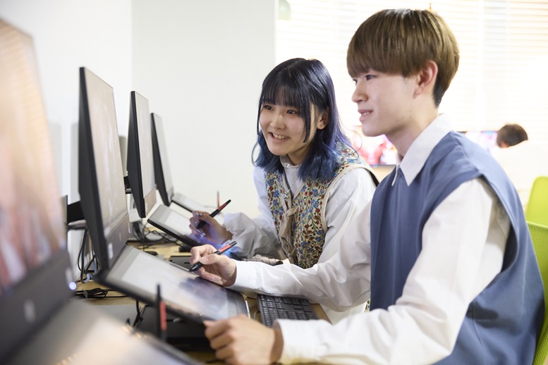 日本デザイナー芸術学院（日本设计艺术学院）